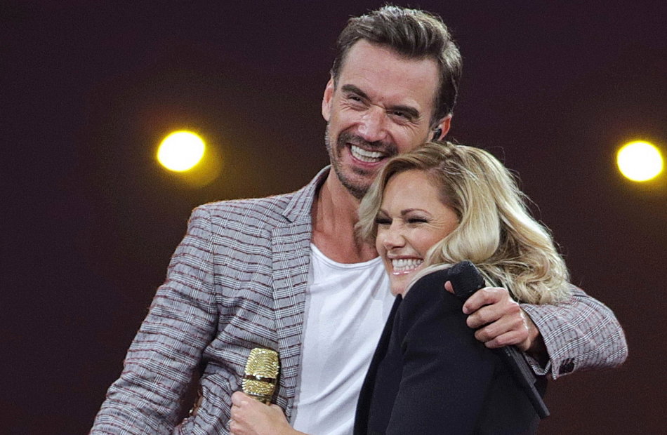 Florian Silbereisen und Helene Fischer kuscheln und lachen