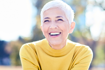 Hannelore (66): "Statt auf Kreuzfahrt zu gehen, bin ich jetzt Vollzeit-Oma!"