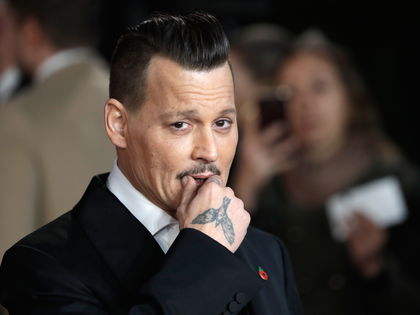 Johnny Depp: Endlich! Rätsel um Fingerkuppe gelöst