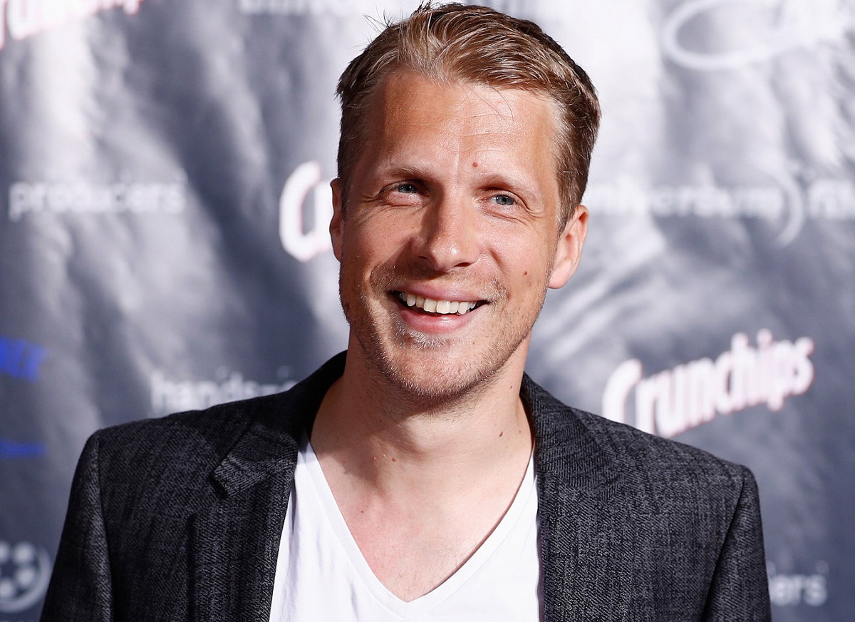 Oliver Pocher lacht
