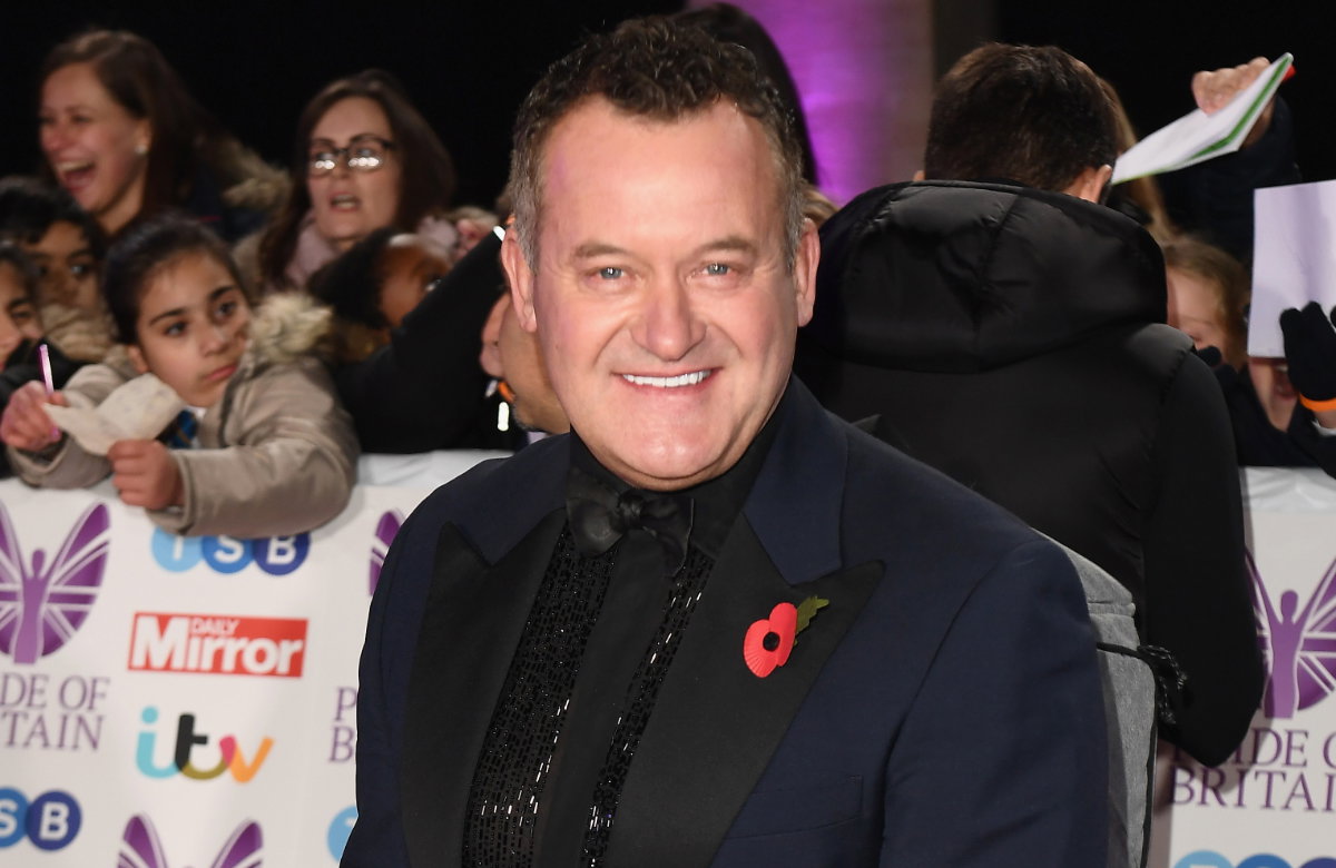 Paul Burrell lächelt in die Kamera.