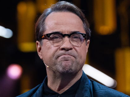 "Tatort"-Star Jan Josef Liefers: Schlimmer Betrugsversuch um seine Mutter!
