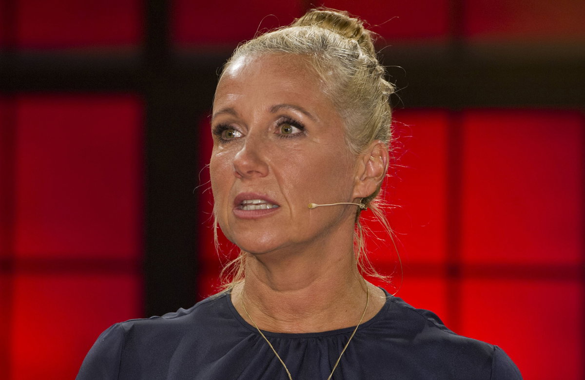 Andrea Kiewel sieht besorgt aus.