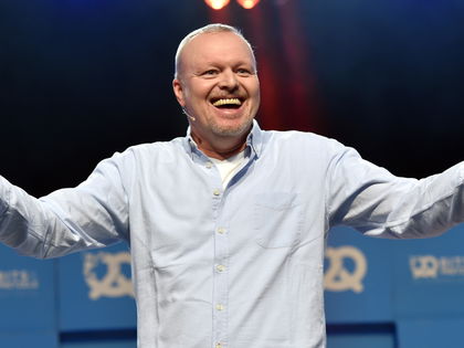 Stefan Raab: ESC-Hammer offiziell - Gemeinsame Sache mit RTL und ARD