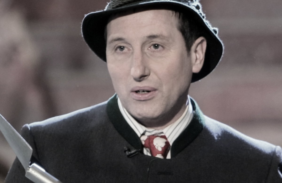 Schäfer Heinrich guckt traurig
