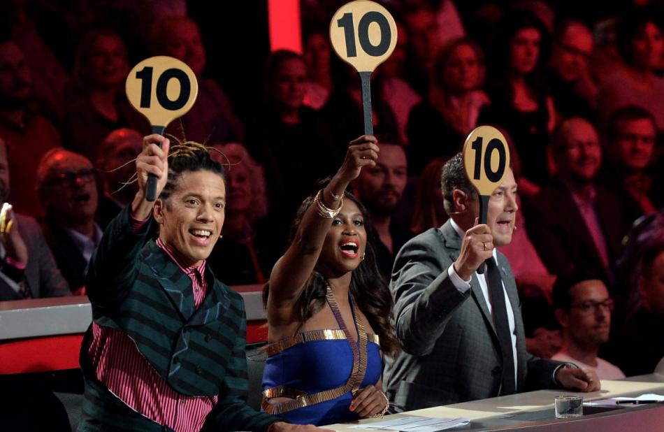 Die "Let's Dance"-Jury am Jury-Pult