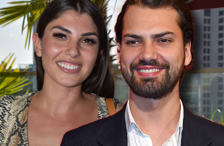 Yeliz Koc und Jimi Blue Ochsenknecht lächeln