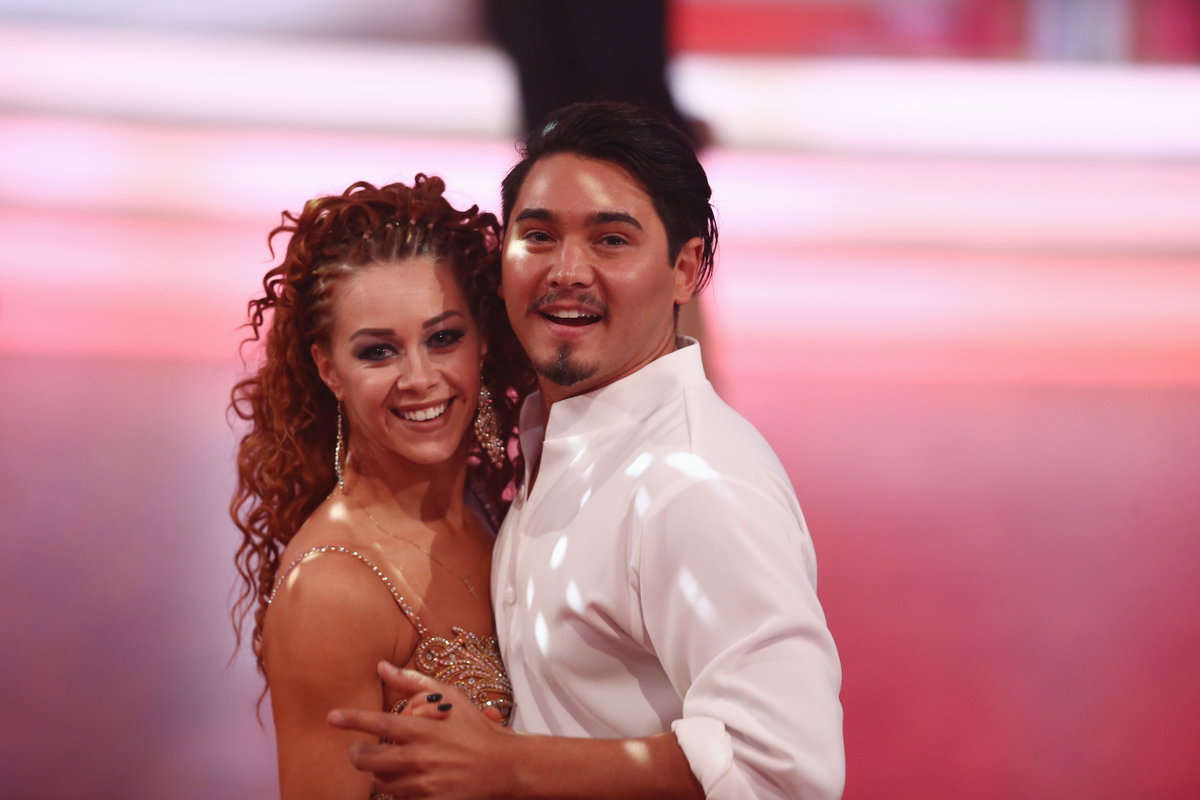 Oana Nechiti und Erich Klann glücklich bei "Let's Dance"
