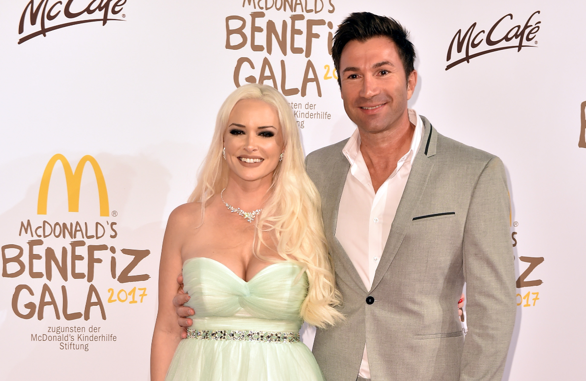 Daniela Katzenberger und Lucas Cordalis lächeln