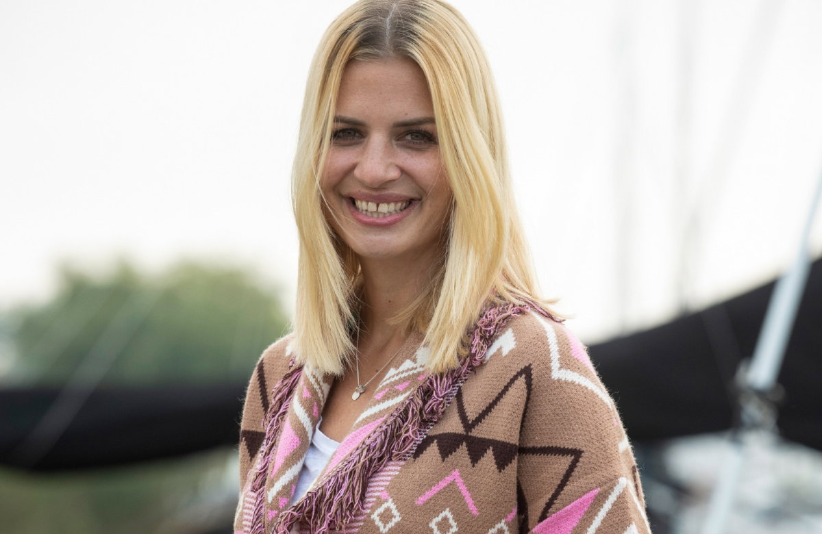Susan Sideropoulos strahlt