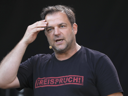 Martin Rütter: Jetzt platzt ihm der Kragen! "Könnte ausflippen"