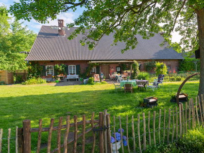 "Sommerhaus der Stars": Kandidatin spoilert erste Details - "Sachen passiert, die krass sind"