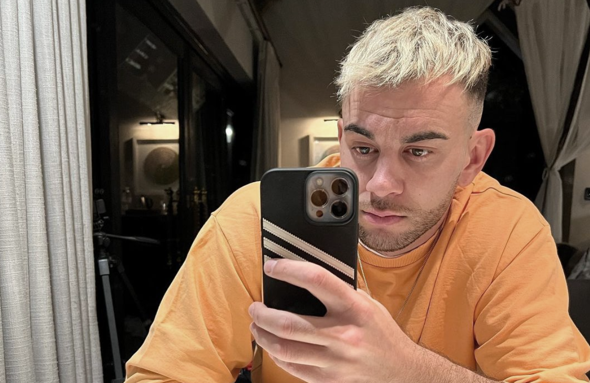 Serkan Yavuz macht ein Selfie