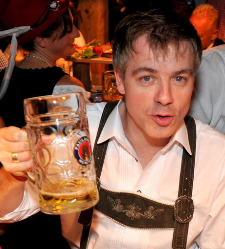 Prost! Der deutsche Comedian Michael Mittermeier ist bekennender Bayer
