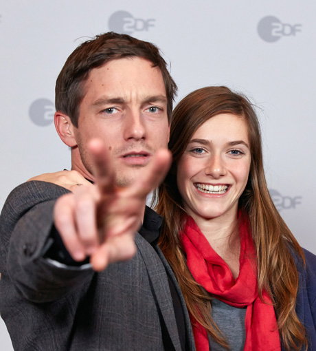 Im Film lieben sie sich, im echten Leben sind sie ein Paar: Volker Bruch und Miriam Stein