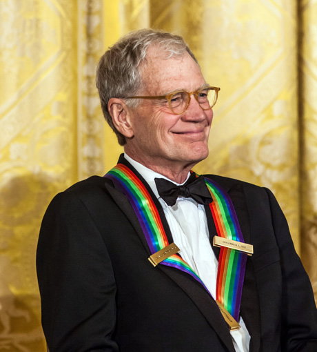 Der US Talkshow Host David Letterman hatte Sex mit mehreren Arbeitskolleginnen. Dann wurde er erpresst und deckte es 2009 selbst in seiner Show auf