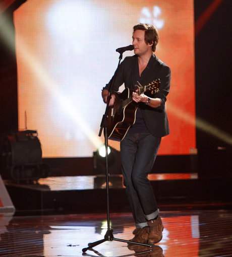 „We Are Young" (Fun) setzt Nick Howards Rayland Horton im Duell der Musikprofis entgegen. „Irgendwie habe ich mehr gelernt, als gecoacht”, sagt Rea Garvey und sieht Nick mit 57 Prozent etwas vorne