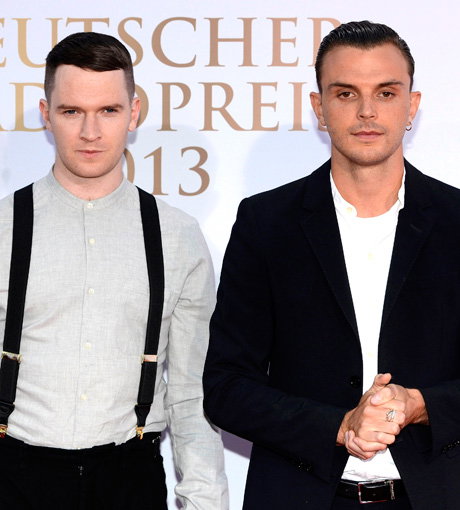 Und das sind Hurts: Adam Anderson und Theo Hutchcraft landeten mit ihrer Debüt-Single "Wonderful Life" einen Superhit