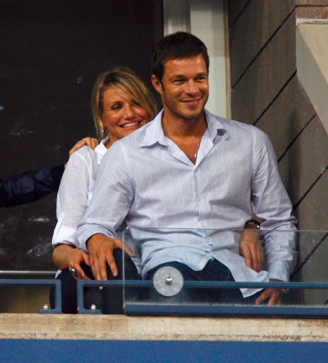 Im Mai 2009 trennten sich Cameron Diaz und der Brite Paul Sculfor. Der Grund: Das Paar hatte einfach zu wenig Zeit