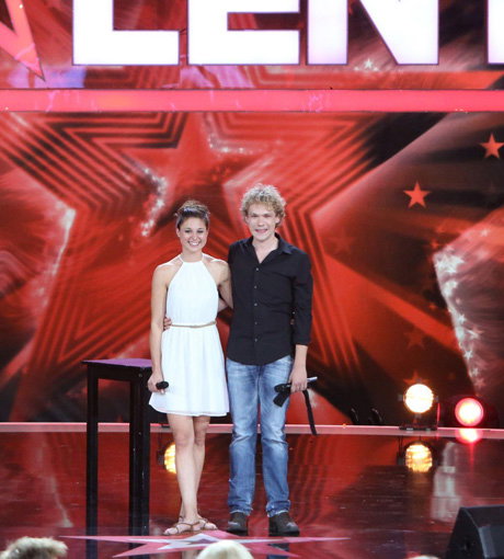 Zauberer Thomas Höschele, 28, und Assistentin Amélie aus´  Österreich erstaunten mit ihrer Telepathie-Show die Jury, somit sind sie eine Runde weiter