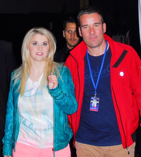 Was läuft zwischen DSDS-Gewinnerin Beatrice Egli und ihrem Manager Volker Neumüller? OK! fragte nach ...