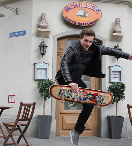 Ganz schön crazy: Eric Stehfest als "Yannick Benhöfer"