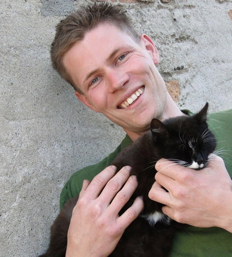 Denny aus Brandenburg lebt mit Schweinen, Rindern und Katzen seinen Traum