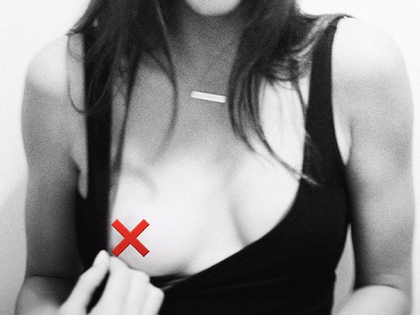 Nippel-Alarm! Kendall Jenner zieht blank - Das Model bedankt sich bei ihren Fans mit einem freizügigen Foto