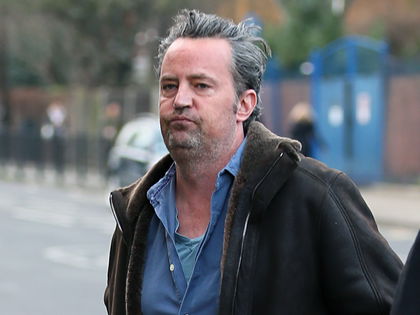 Schock-Foto aufgetaucht! "Friends"-Star Matthew Perry kaum wiederzuerkennen - Was ist bloß mit "Chandler Bing" passiert?