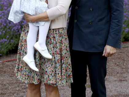 Prinzessin Victoria: 1. Foto des kleinen Prinzen - Schwedisches Königshaus teilt ersten Schnappschuss der vierköpfigen Familie