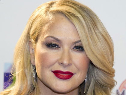 Selbstbewusst trotz Narben: Anastacia postet Nackt-Selfie! - Die Sängerin ließ sich nach ihrer Krebs-Erkrankung beide Brüste abnehmen