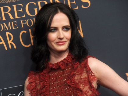 Femme fatale: Eva Green zieht im transparenten Kleid die Blicke auf sich - Sexy Premiere von „Die Insel der besonderen Kinder“ in New York