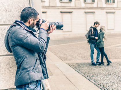 Stars und Stalker: Wenn Fan-Liebe zur Gefahr wird - Kein Kavaliersdelikt, sondern ein ernstes Verbrechen