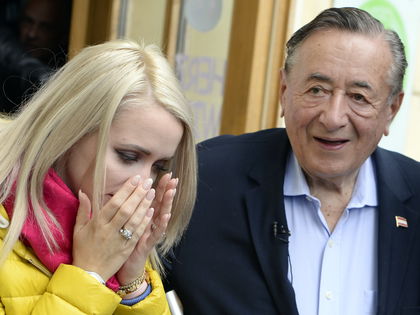 Cathy Lugners Untreue-Vorwurf: "Richard hat sich umgedreht und einfach weitergeschlafen" - Tränenreiches Interview gibt Aufschluss über die Ehe mit Mörtel