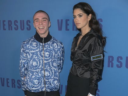 Rocco Ritchie: Madonnas Sohn zeigt uns seine Freundin! - Der Sohn der Queen of Pop präsentiert sich mit Model Kim Turnbull an seiner Seite