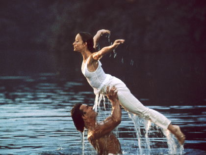 "Dirty Dancing"-Star Jennifer Grey hatte bei Dreh Angst um ihre Nippel - Die "Baby"-Darstellerin packt über die legendäre Hebefigur-Szene aus