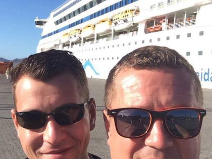 Drama bei "Goodbye Deutschland": Machen Rene und Marcel Zierl sich in der Karibik Feinde? - Das Paar gerät in einen handgreiflichen Streit mit seinem Konkurrenten