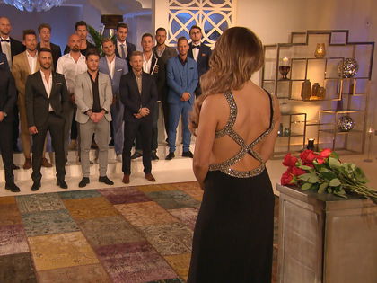 "Bachelorette" 2017: Keine Rose von Jessica! Diese Männer mussten gehen - Jessica Paszka schickt diese 3 "Bachelorette"-Boys in der ersten Runde nach Hause
