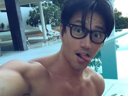 Unglaublich: Du errätst nie, wie alt dieser Mann ist! - Das Model Chuando Tan aus Singapur erstaunt gerade das Netz