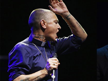 Sinead O'Connor: „Mama war sexuell besessen und missbrauchte mich“  - Die Sängerin bricht ihr Schweigen über ihre düstere Vergangenheit 