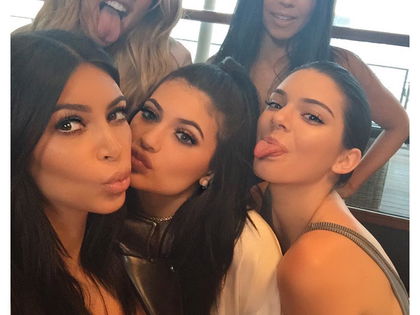 Natalie Zettel: SO heiß ist die Cousine des Kardashian-Jenner-Clans - Die Familie scheint ziemlich gute Gene zu haben