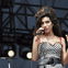 Spukt die tote Amy Winehouse als Geist? - "Sie kommt zu mir und sitzt auf meinem Bett": Heftige Behauptungen von Vater Mitch
