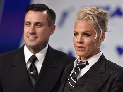 Pink und Carey Hart: Ehe-Aus? - "Das Schiff geht unter, das war's jetzt": Die Sängerin gewährt alarmierende Einblicke