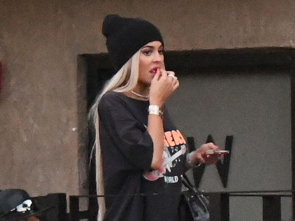 Kylie Jenner: 30 Kilo plus wegen Schwangerschaft! „Sie isst non-stop“ - Die TV-Beauty schämt sich für ihr Gewicht