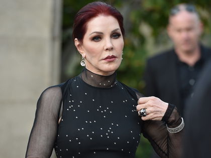 Tragisch! Priscilla Presley: "Elvis brachte sich selbst um" - Die Witwe des "Kings" sagt, sein Tod sei kein Unfall gewesen