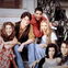 "Friends": So krass haben sich die Sitcom-Stars der 90er verändert - So sehen Matthew Perry, Lisa Kudrow, David Schwimmer und Co. heute aus