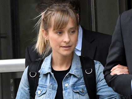 "Smallville"-Star Allison Mack: Das Monster mit dem Engelsgesicht - Serien-Beauty vor Gericht - ihr drohen mehrere Jahre Haft
