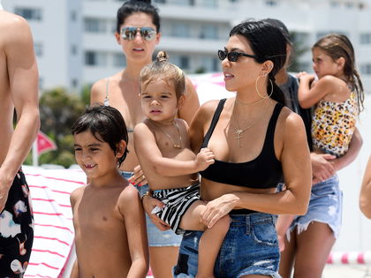 Kourtney Kardashian: Sie setzt ihre Kinder auf Diät - Für die Kinder der Reality-TV-Queen sind Süßigkeiten komplett tabu