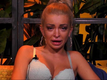 „Promi Big Brother“-Katja Krasavice: Sie lässt die nächste Baby-Bombe platzen! - Im Sprechzimmer brechen bei der YouTuberin alle Dämme