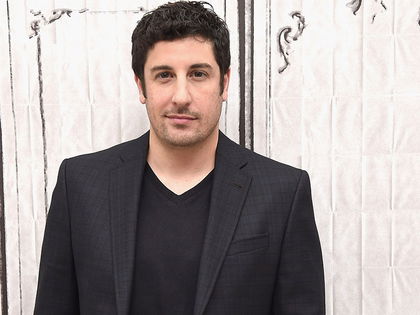Jason Biggs: Ehefrau blamiert ihn mit Nackt-Foto - Verstörendes Bild des "American Pie"-Stars veröffentlicht